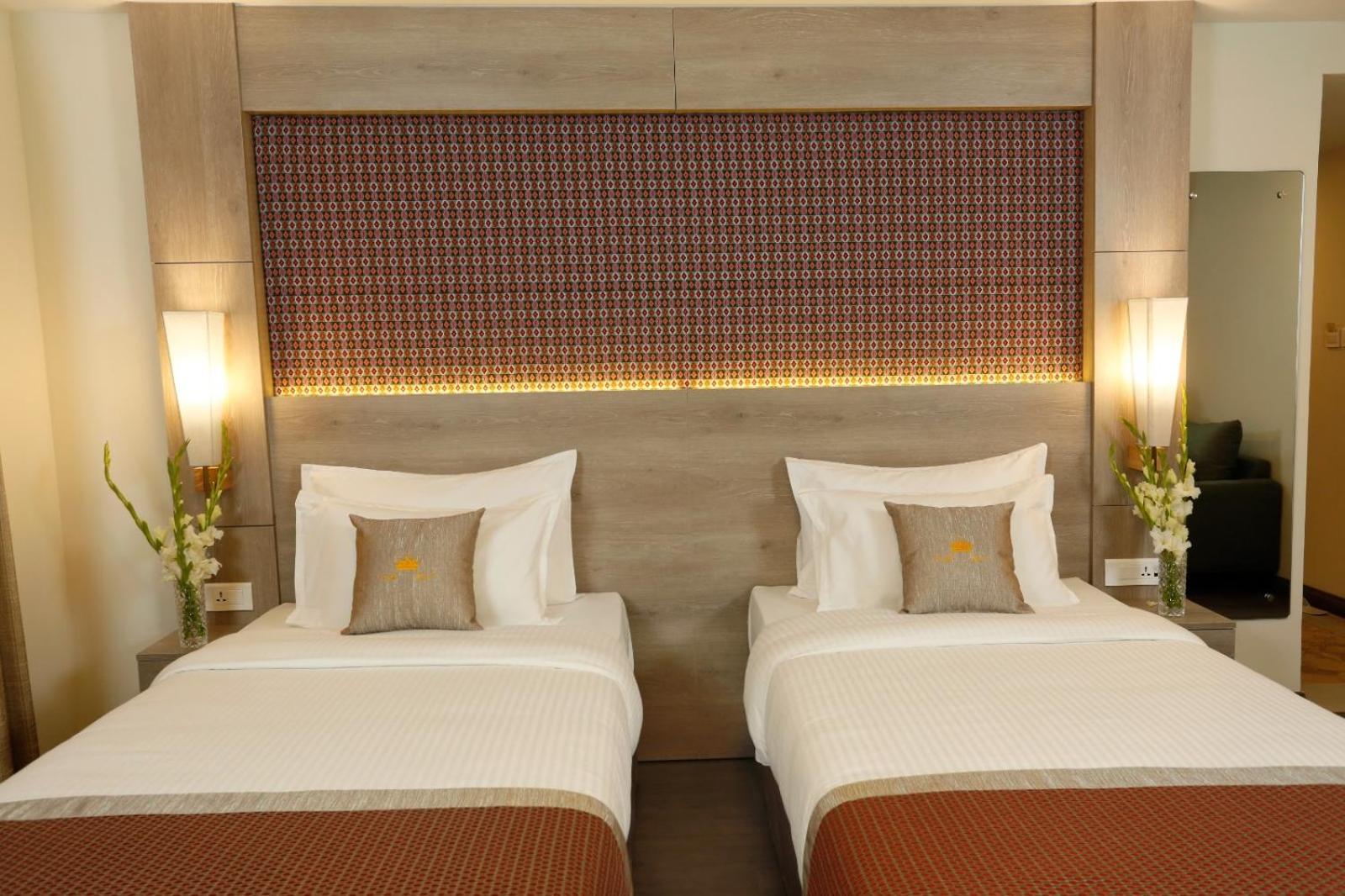 Hotel Crowne Imperial Катманду Екстер'єр фото